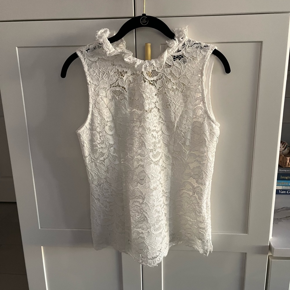 White House black market lace white Top